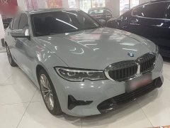 BMW 3 Series 320i M Sport Package - ფოტო 4