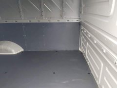 Wuling Yangguang 2024 300km Practical Sealed Window Version 75kW - ფოტო 13