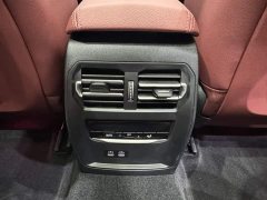 BMW 3 Series 325Li M Sport Package - ფოტო 17