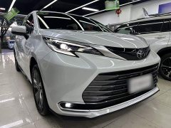 Toyota 2026 Sienna 2.5L Hybrid AWD Premium Edition - ფოტო 10