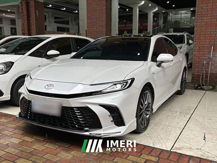 Toyota Camry Hybrid 2.0L HXS Sport Plus - ავტომობილი ჩინეთიდან