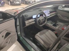 Geely Galaxy Xingyao 8 130km EM-i Premium Edition - ფოტო 12