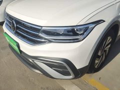 Volkswagen Tiguan L 330TSI Automatic Two-Wheel Drive Comfort Edition - ფოტო 18