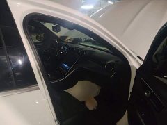 Mercedes-Benz C-Class Facelift C 200 L Sport Edition - ფოტო 20