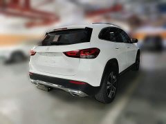 Mercedes-Benz GLA 220 - ფოტო 10