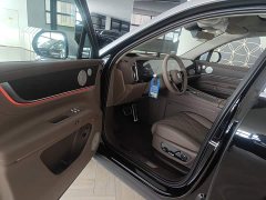 AITO Wenjie M9 2025 Extended Range Ultra 52kWh 6-Seater with 192-Line LiDAR - ფოტო 16