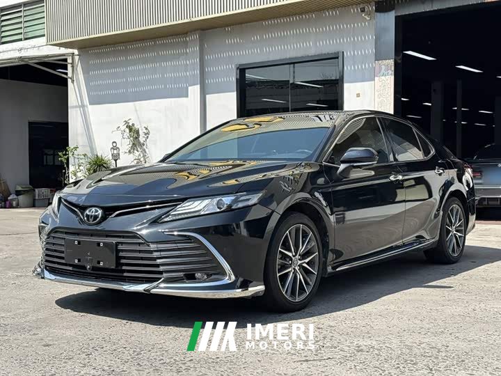 Toyota Camry 2.5G Luxury Edition - ავტომობილი ჩინეთიდან