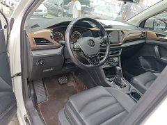 Volkswagen Touareg 280TSI FWD Luxury Plus - ფოტო 16