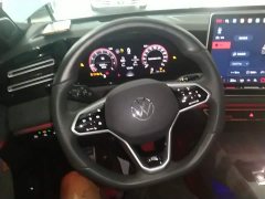 Volkswagen Tiguan L PRO 380TSI AWD R-Line Premium Edition - ფოტო 11