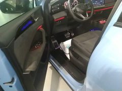 Volkswagen Tiguan L PRO 380TSI AWD R-Line Premium Edition - ფოტო 16