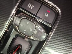 Trumpchi Leopard 2022 270T DCT J16 R-style Track Edition - ფოტო 17