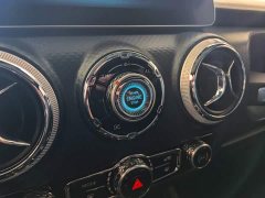 Beijing Jeep BJ40 2023 2.0T Automatic Four-Wheel Drive Urban Hunter Edition Swordsman - ფოტო 12