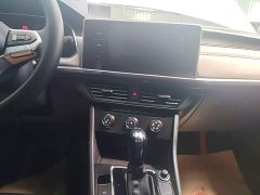 Volkswagen Bora 200TSI DSG Comfort Edition - ფოტო 9