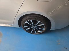 Toyota Corolla Hybrid 1.8H E-CVT Leading Edition - ფოტო 11