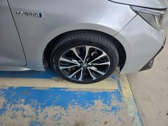 Toyota Corolla Hybrid 1.8H E-CVT Leading Edition - ფოტო 6