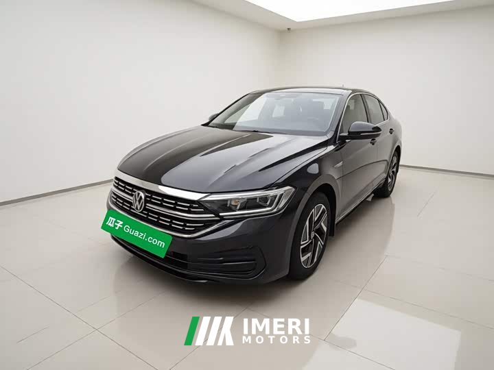 Volkswagen Sagitar 300TSI DSG Excellence Edition - ავტომობილი ჩინეთიდან