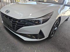 Hyundai Elantra 1.5L CVT GLX Elite - ფოტო 18