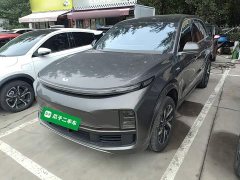 Li Auto L8 Pro - ფოტო 1