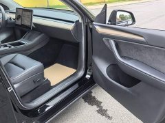Tesla Model Y Long Range All-Wheel Drive - ფოტო 15