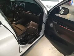BMW X1 sDrive25Li Leading Edition - ფოტო 9