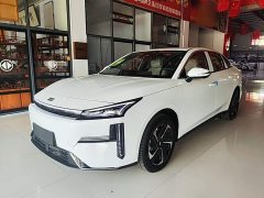Geely Galaxy L6 2025 EM-i 140km Explorer Edition - ფოტო 1