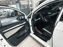 Volkswagen Golf 2021 280TSI DSG Pro - ფოტო 9