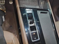 Volkswagen Viloran 380TSI Prestige - ფოტო 10