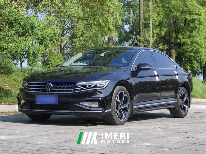 Volkswagen Magotan Zhongxiang 330TSI DSG Luxury - ავტომობილი ჩინეთიდან