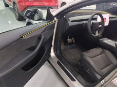 Tesla Model Y L Long Range All-Wheel Drive - ფოტო 12