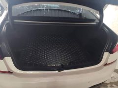 BMW 3 Series 325Li M Sport Package - ფოტო 15