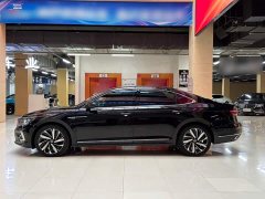 Volkswagen Passat 330TSI Elite - ფოტო 10