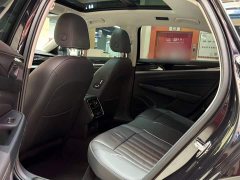 Volkswagen Passat 330TSI Elite - ფოტო 16