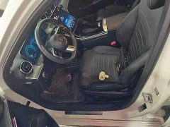 Mercedes-Benz C-Class Facelift C 200 L Sport Edition - ფოტო 11