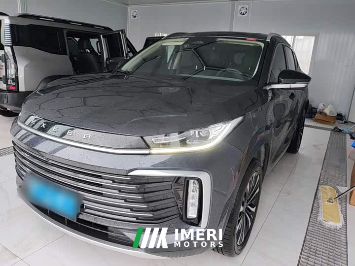 Changan Startuning Lingyun 300T Two-Wheel Drive Star Radiance Edition - ავტომობილი ჩინეთიდან