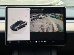Tesla Model Y 2022 Facelift Rear-Wheel Drive - ფოტო 5