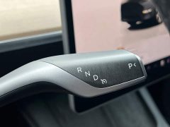 Tesla Model Y 2022 Facelift Rear-Wheel Drive - ფოტო 6