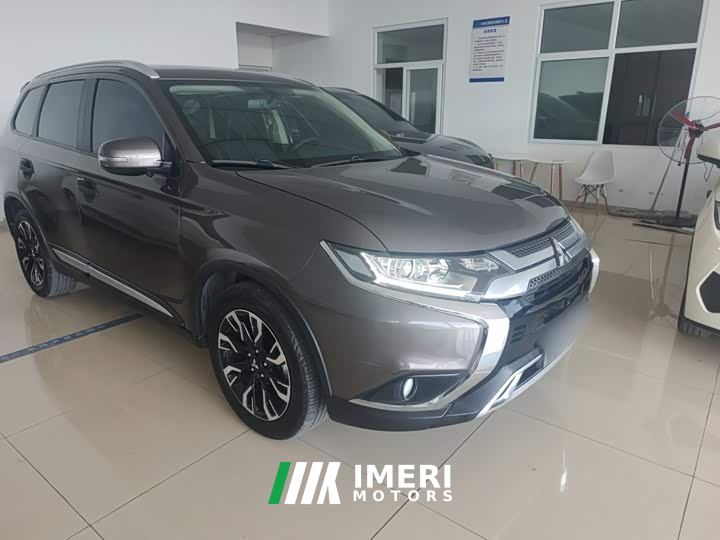 Mitsubishi Outlander 2.0L FWD Comfort 5-Seater