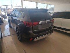 Mitsubishi Outlander 2020 2.0L FWD Comfort 5-Seater - ფოტო 5