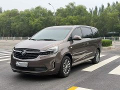 Buick GL8 Land Business Class 652T Comfort - ფოტო 2
