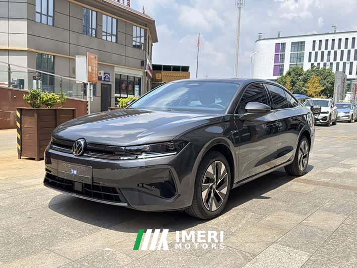 Volkswagen Sagitar L 300TSI DSG Elite - ავტომობილი ჩინეთიდან