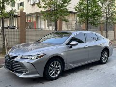 Toyota Avalon 2.5L Luxury - ფოტო 1