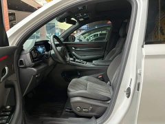 Geely Xingyue L Oriental Radiance 2.0TD Automatic AWD Moonlight Edition - ფოტო 8