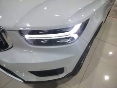 Volvo XC40 T4 AWD Smart Fashion Edition - ფოტო 18