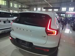 Volvo XC40 T4 AWD Smart Fashion Edition - ფოტო 5