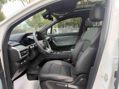 Geely Haoyue L 2.0T DCT Luxury - ფოტო 9