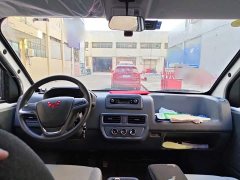 Wuling Yangguang 400km Passenger Vehicle Comfort Edition - ფოტო 13