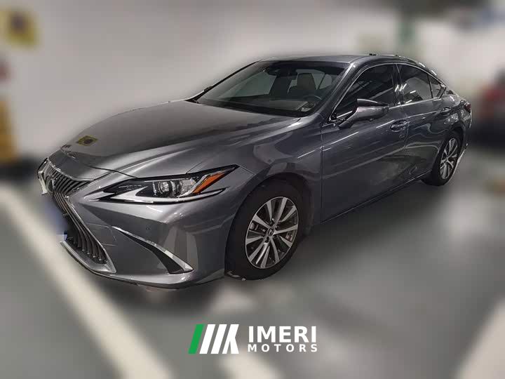 Lexus ES 200 Excellence Edition