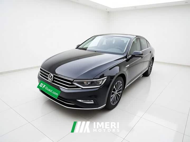 Volkswagen Magotan 330TSI DSG Luxury