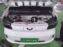 Wuling Zhiguang New Energy 305km Aspiring Edition - ფოტო 11