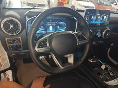 Beijing Jeep BJ40 2023 2.0T Automatic Four-Wheel Drive Urban Hunter Edition Swordsman - ფოტო 12